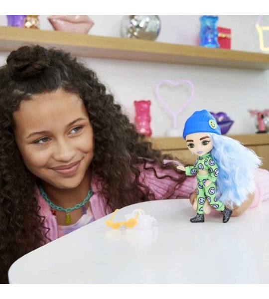 POUPÉE BARBIE EXTRA MINI – MODÈLE 3 – MATTEL