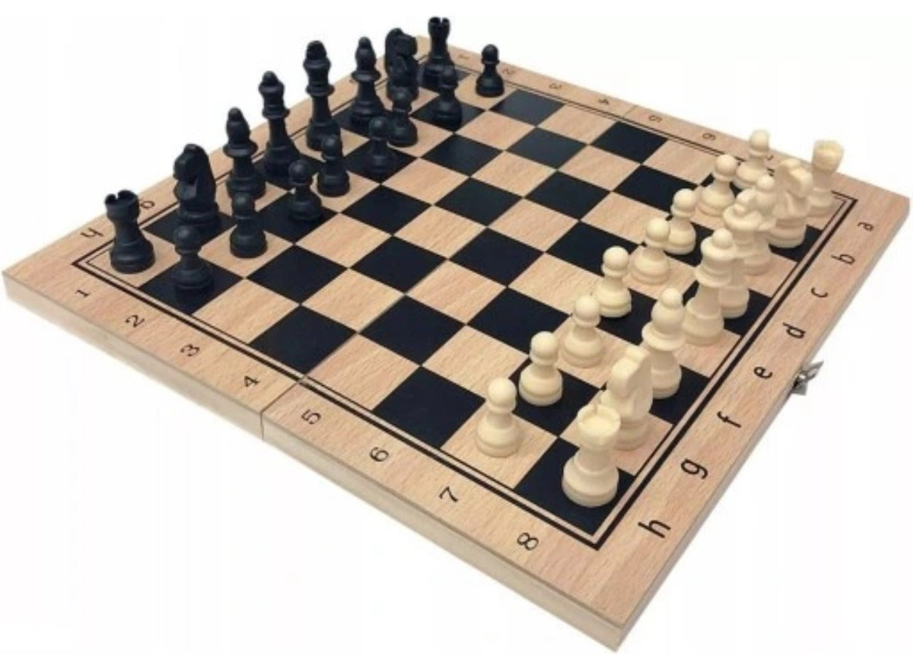 JEU D’ECHECS EN BOIS 40CM